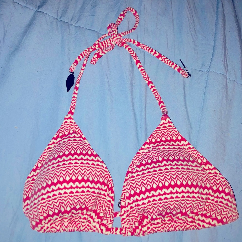 NWOT- Gorgeous Bikini Top